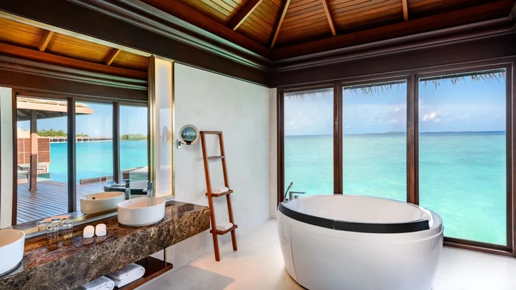 Sheraton Maldives Full Moon Resort & Spa